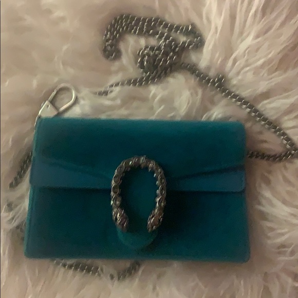 Gucci Velvet Super Mini Dionysus in Peacock - Picture 7 of 8